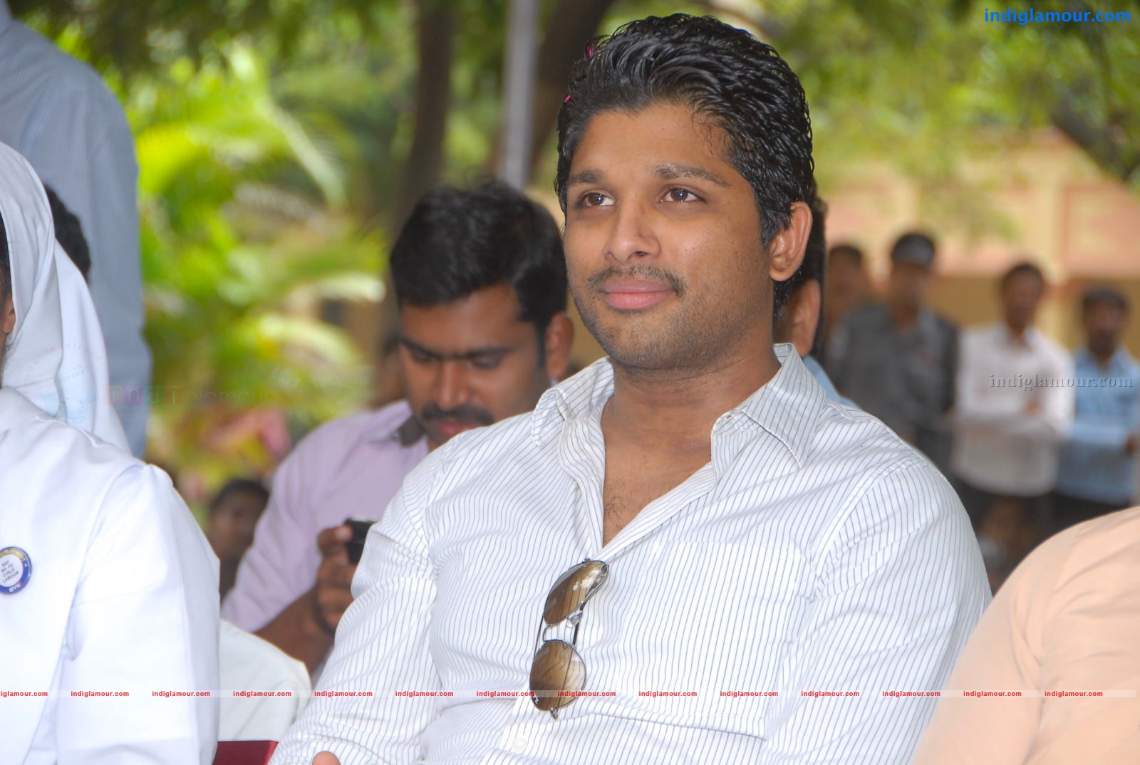 Allu Arjun promotes Anti Child Labour Event hd photo