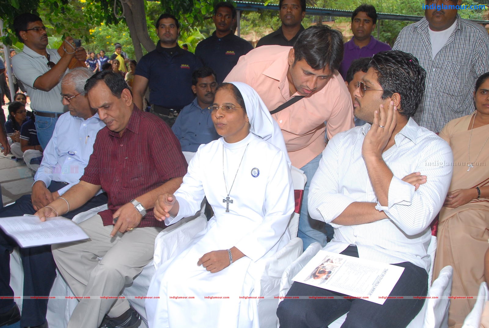 Allu Arjun promotes Anti Child Labour Event hd photo