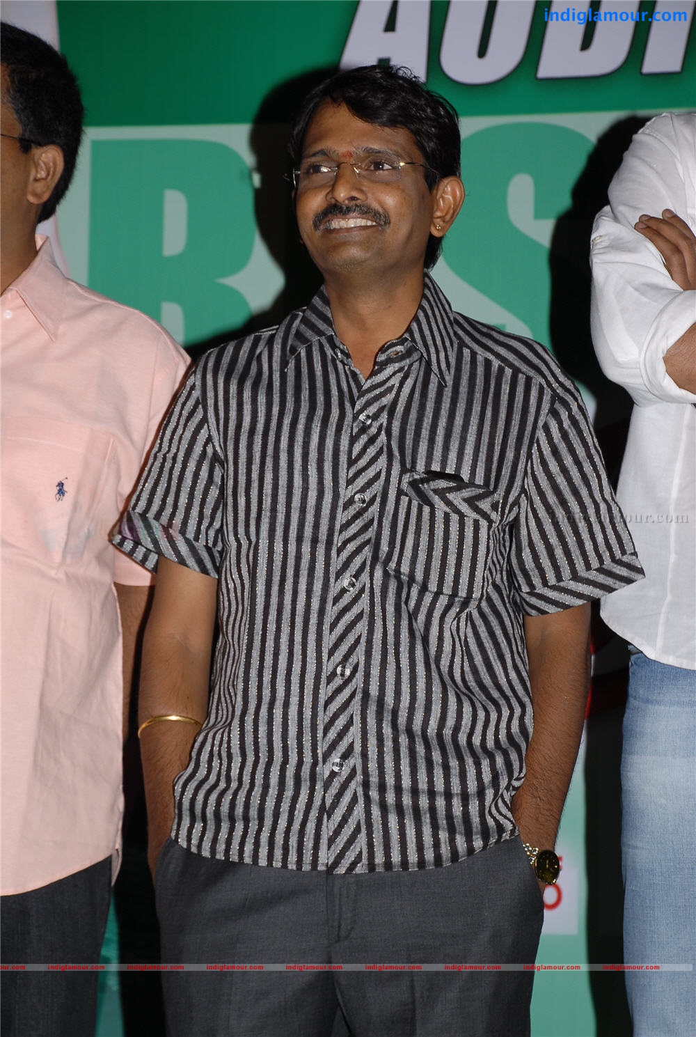 Madatha Kaja Audio Event hd photo