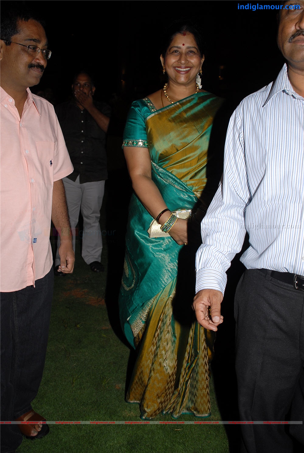 Madatha Kaja Audio Event hd photo