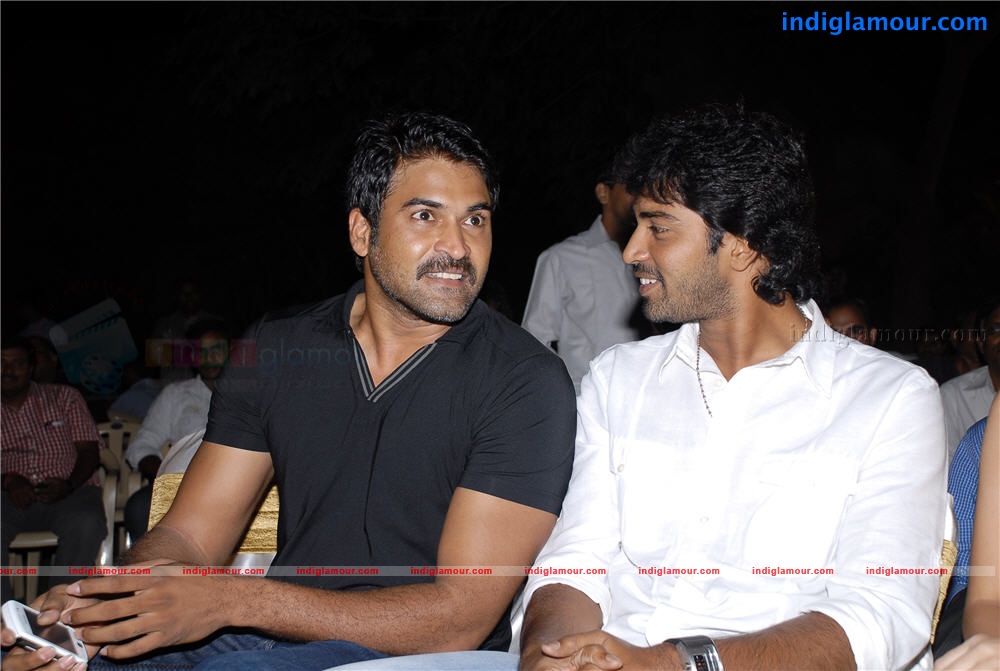 Madatha Kaja Audio Event hd photo
