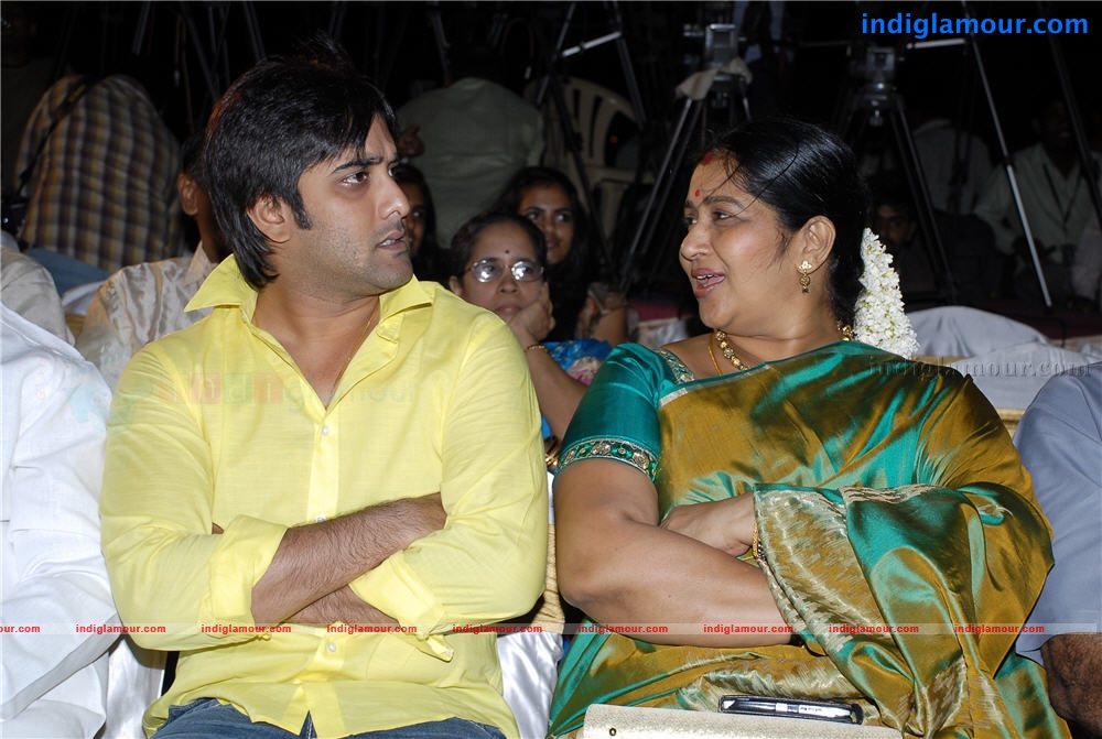 Madatha Kaja Audio Event hd photo