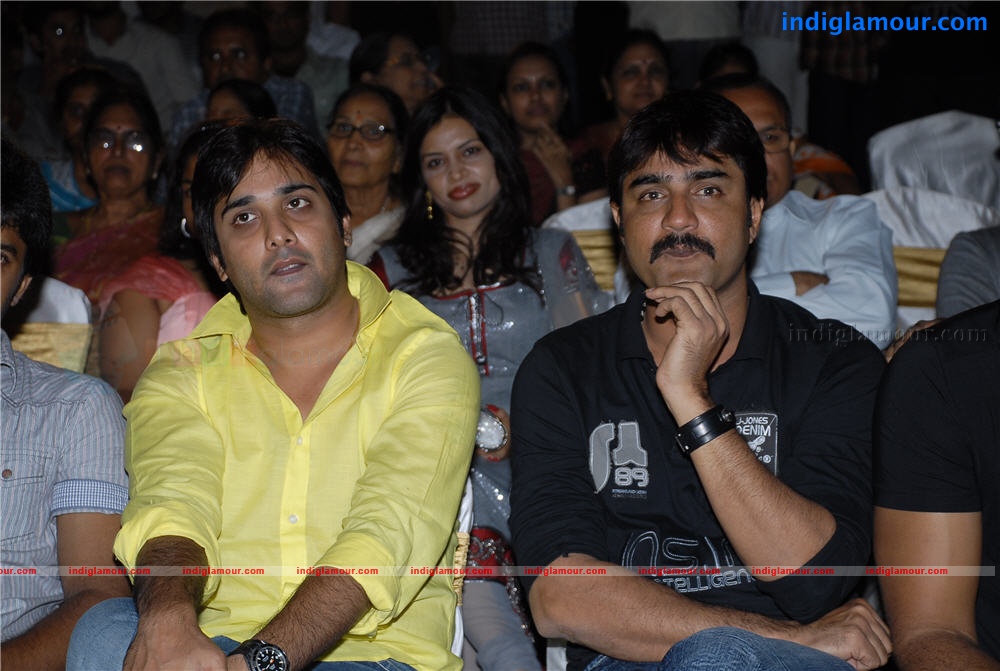 Madatha Kaja Audio Event hd photo