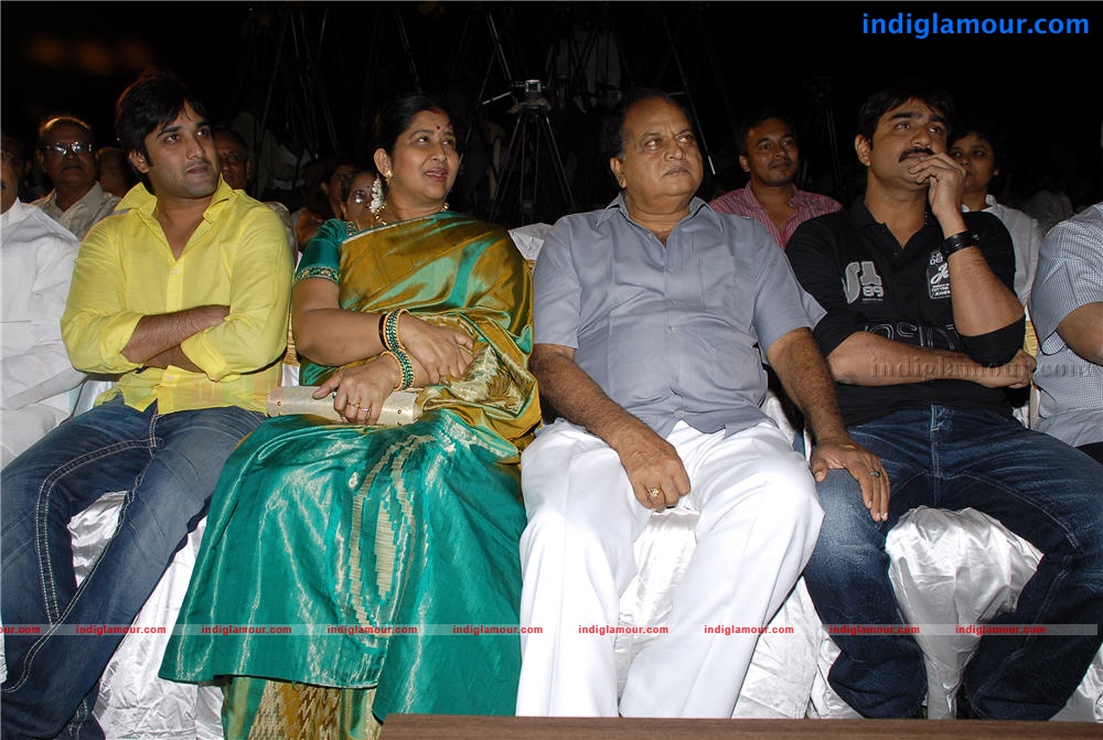 Madatha Kaja Audio Event hd photo