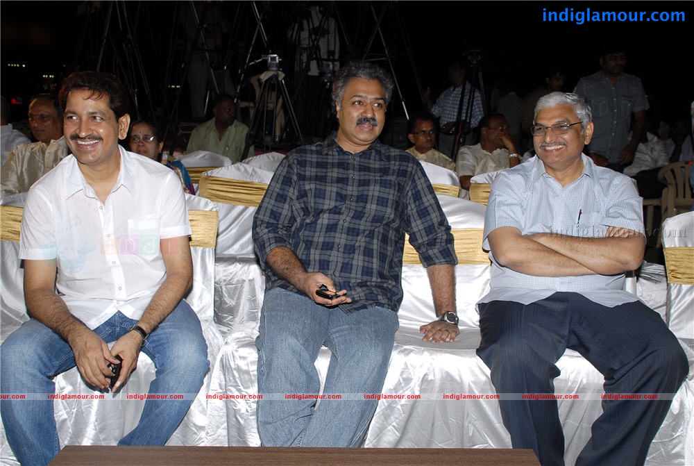 Madatha Kaja Audio Event hd photo