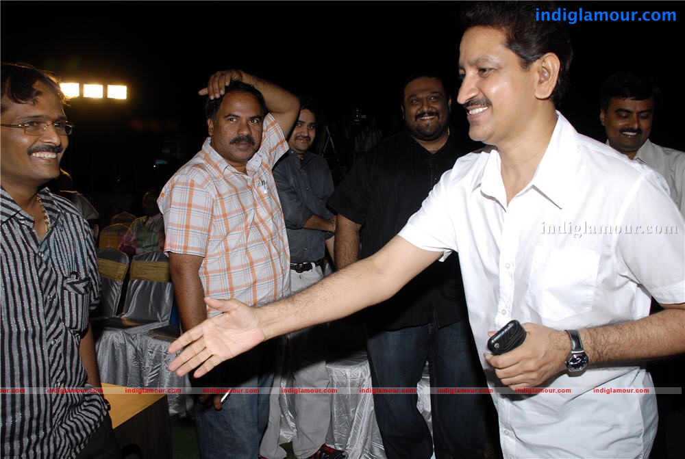 Madatha Kaja Audio Event hd photo
