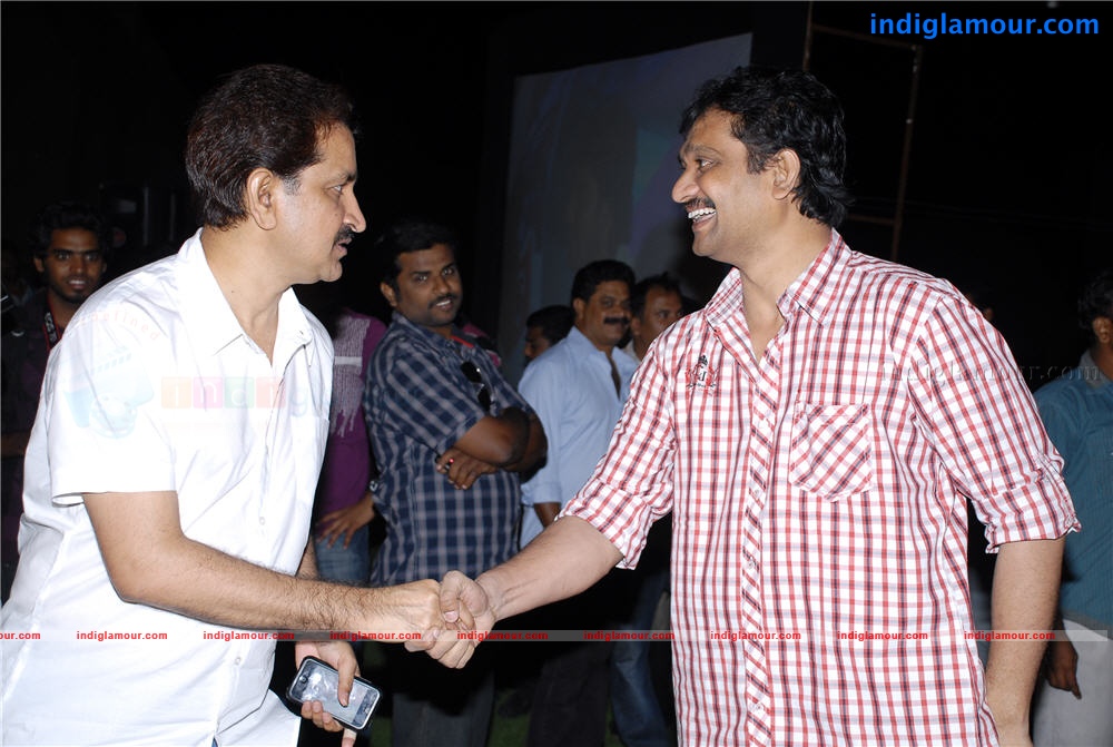 Madatha Kaja Audio Event hd photo