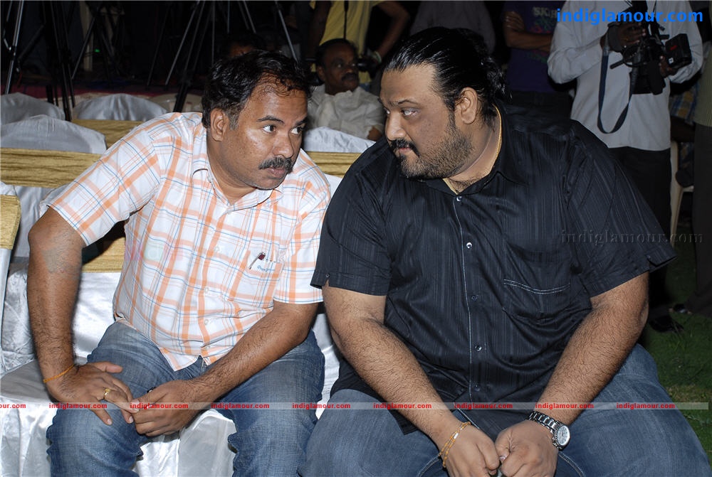 Madatha Kaja Audio Event hd photo