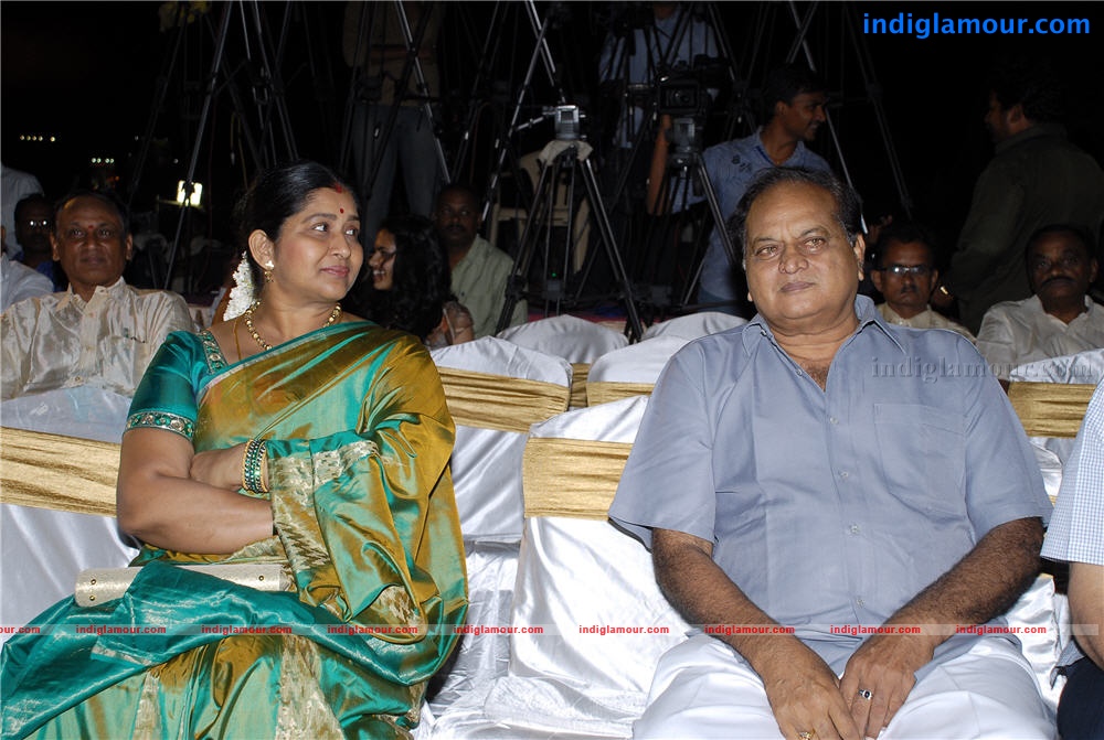 Madatha Kaja Audio Event hd photo