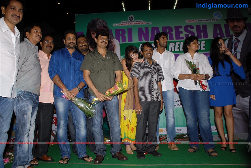 Madatha Kaja Audio Event hd photo