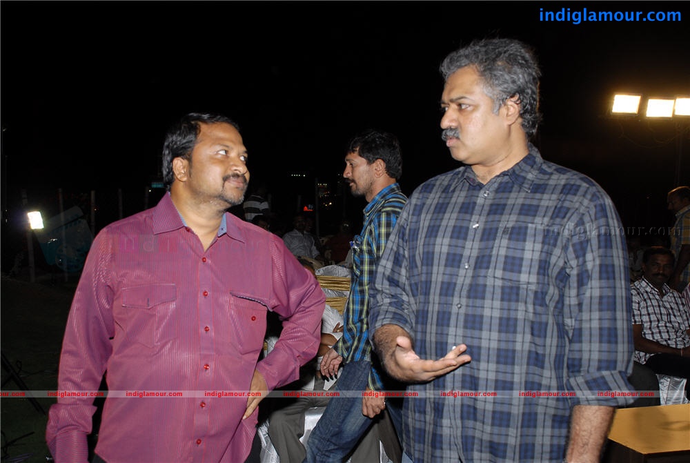 Madatha Kaja Audio Event hd photo