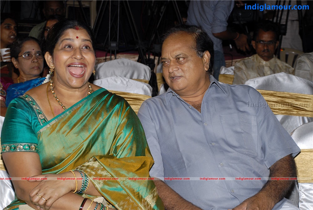Madatha Kaja Audio Event hd photo