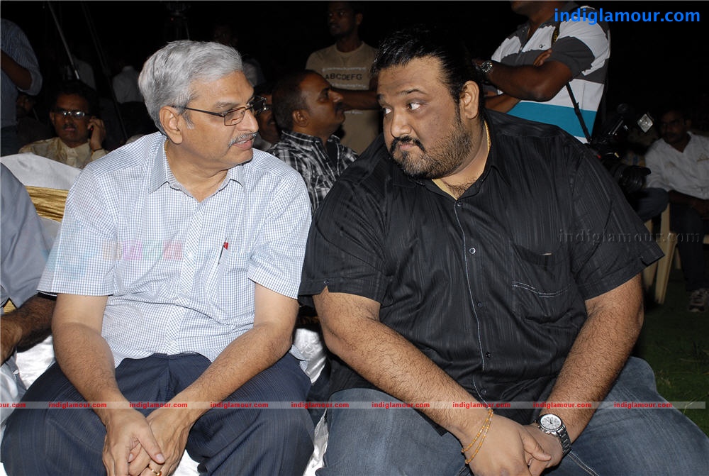 Madatha Kaja Audio Event hd photo