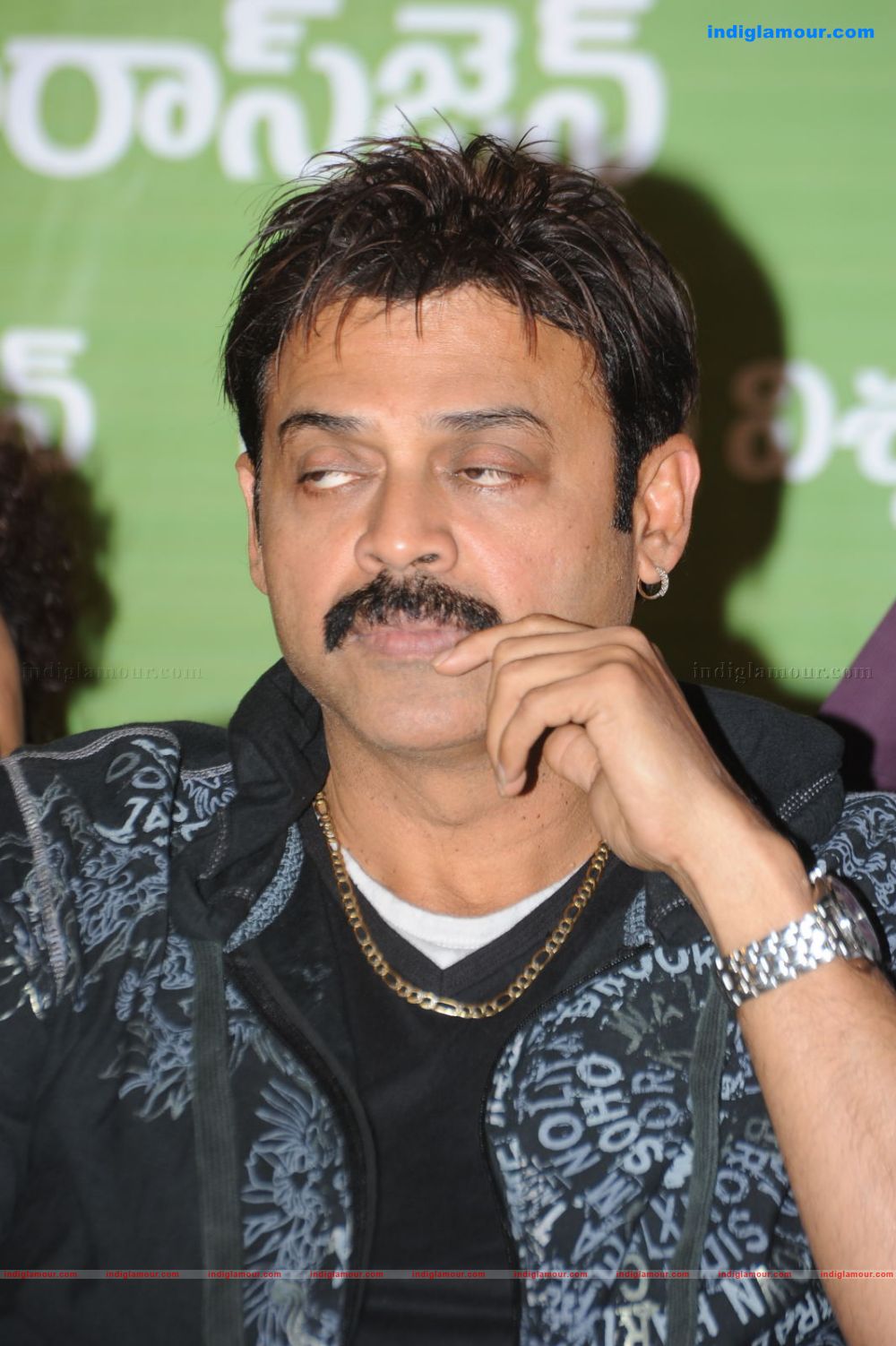 Manchivaadu Audio release Event hd photo