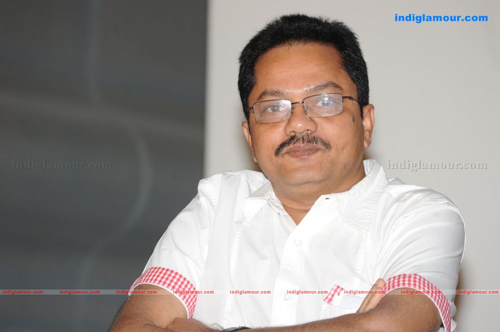 Manchivaadu Audio release Event hd photo