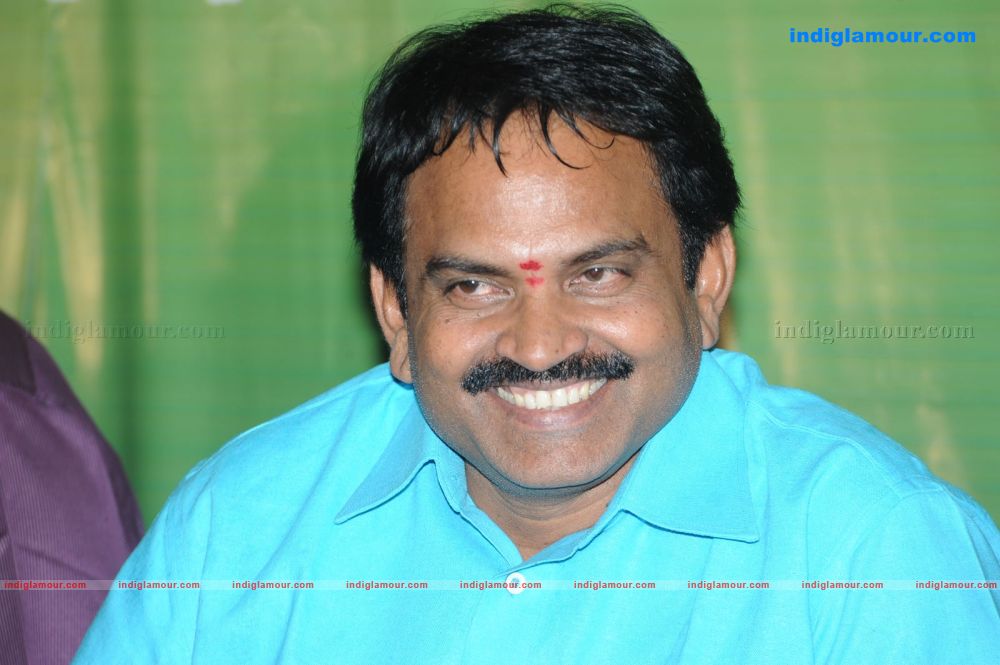 Manchivaadu Audio release Event hd photo
