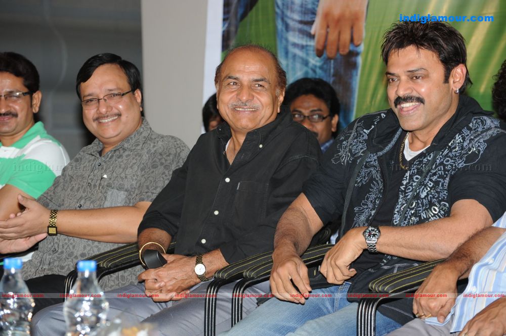 Manchivaadu Audio release Event hd photo