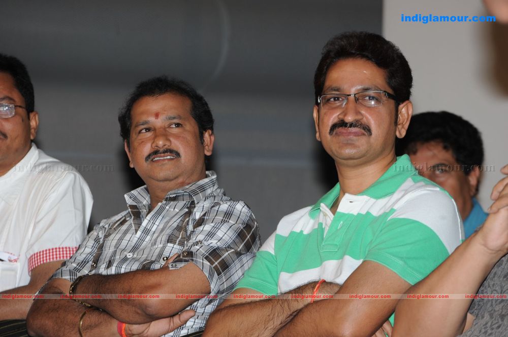 Manchivaadu Audio release Event hd photo