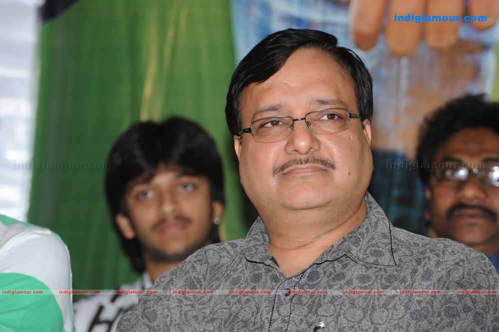 Manchivaadu Audio release Event hd photo