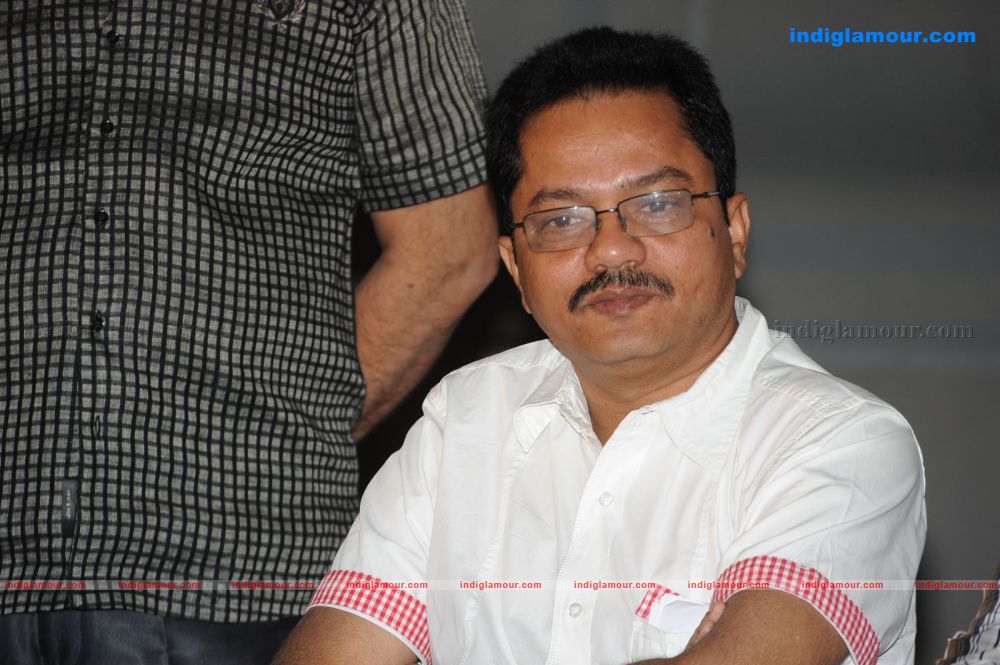 Manchivaadu Audio release Event hd photo