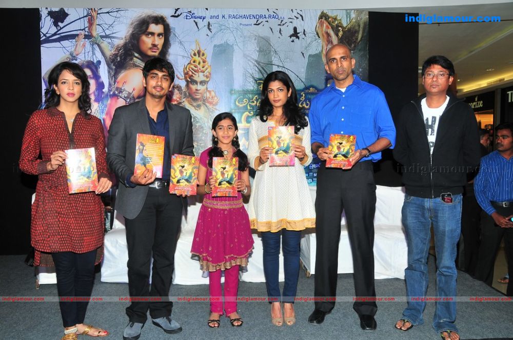 Anaganaga O Dheerudu Pressmeet Event hd photo