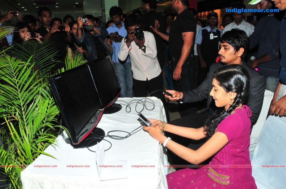 Anaganaga O Dheerudu Pressmeet Event hd photo