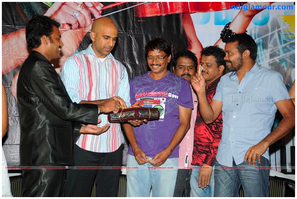 Naaku O Loverundi Audio Songs Release Event hd photo