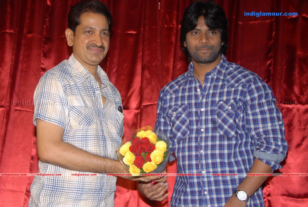 Urumi Movie Logo Launch Event hd photo