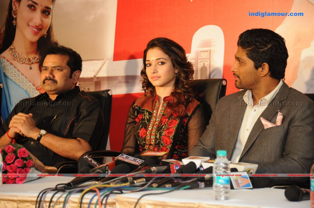 Badrinath 50 Days Celebration Photos Event hd photo