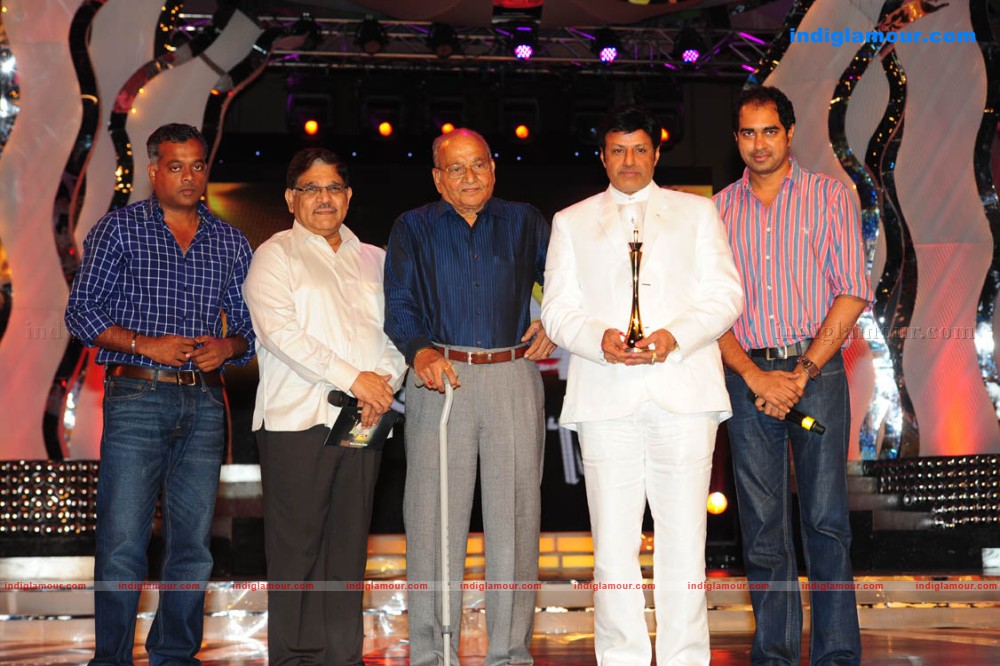 Lux Sandal Cinema Awards 2011 Event hd photo