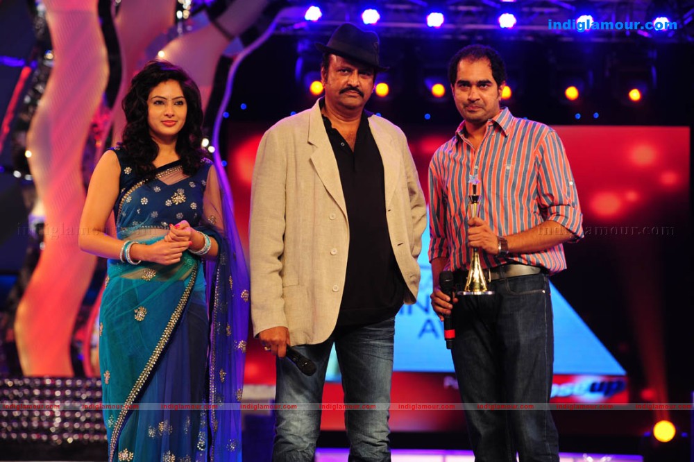 Lux Sandal Cinema Awards 2011 Event hd photo