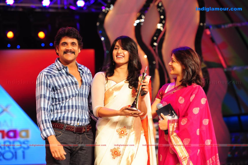 Lux Sandal Cinema Awards 2011 Event hd photo