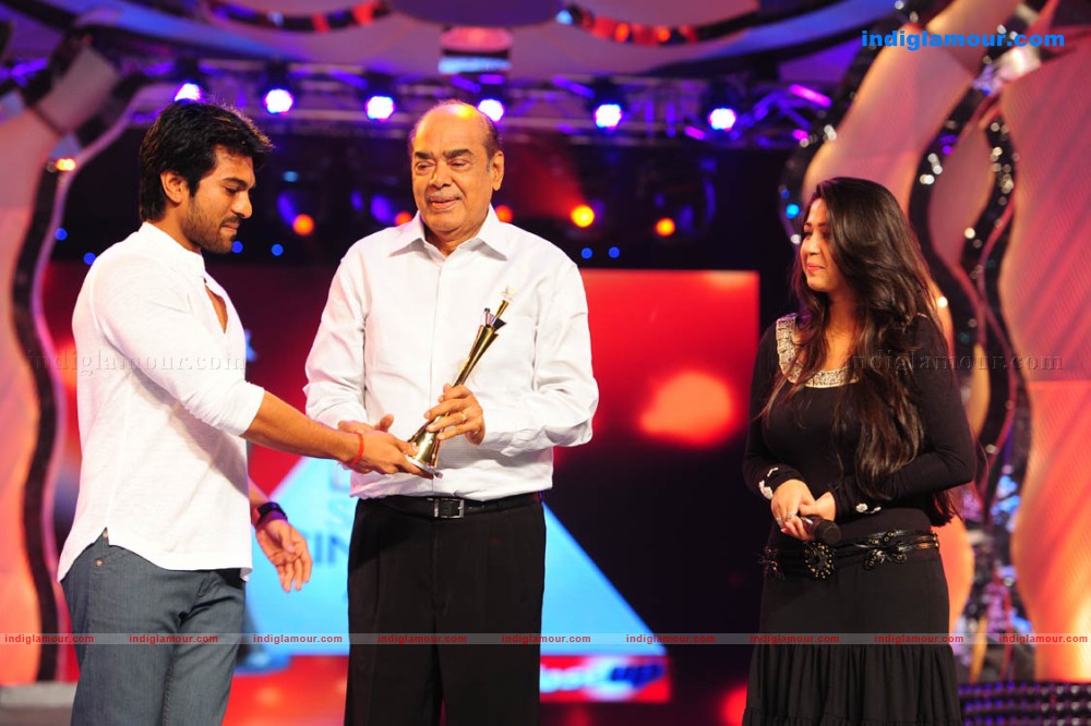 Lux Sandal Cinema Awards 2011 Event hd photo