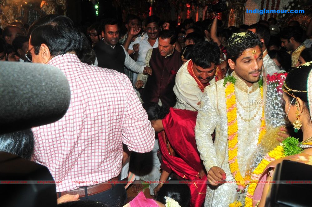 Allu Arjun Weds Sneha Reddy Event hd photo
