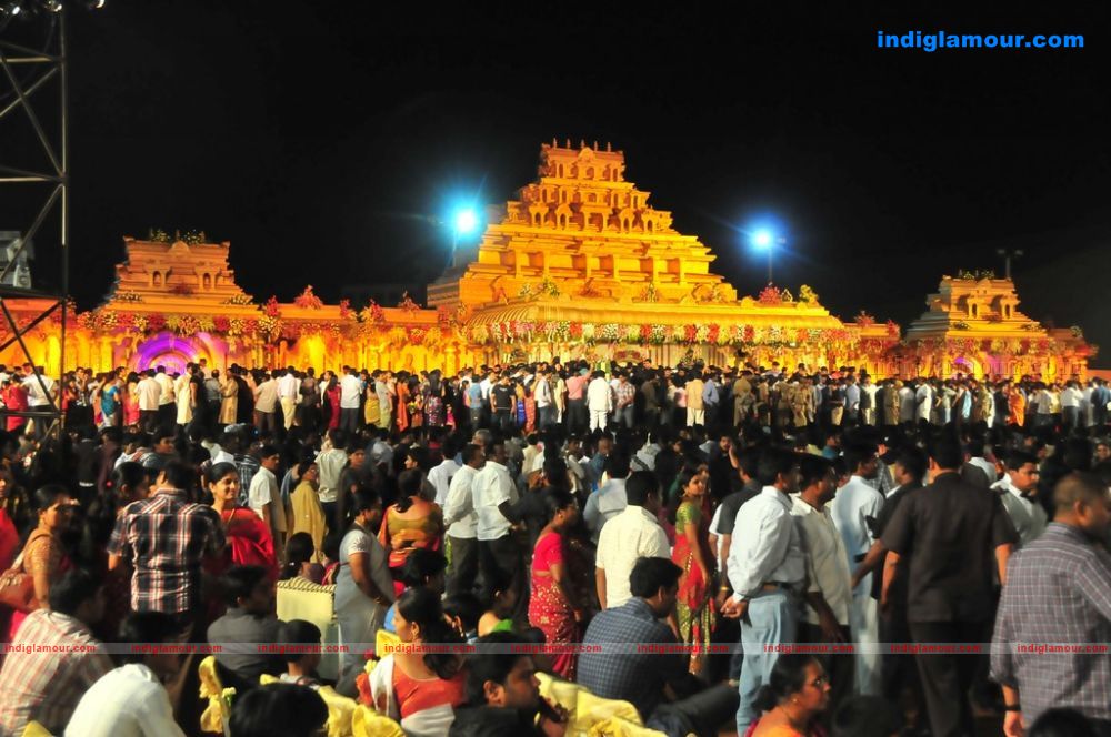 Allu Arjun Weds Sneha Reddy Event hd photo