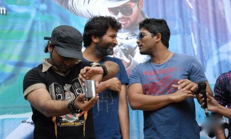 Julayi team at TKR College Stills Event hd photo