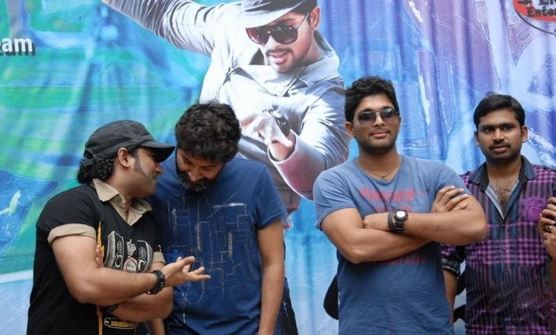 Julayi team at TKR College Stills Event hd photo