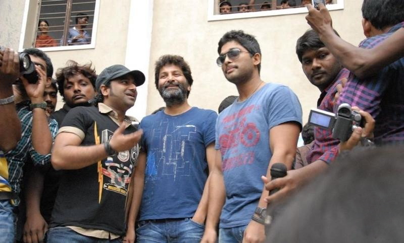 Julayi team at TKR College Stills Event hd photo