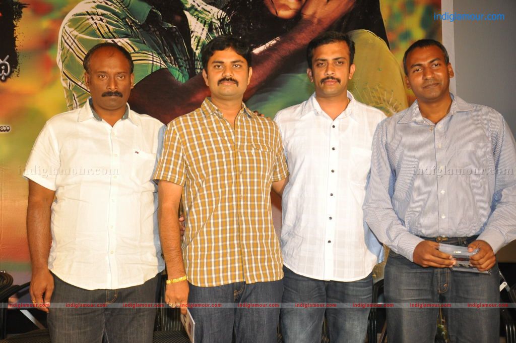 Naluguru Snehitula Katha Movie Audio Launch Event hd photo