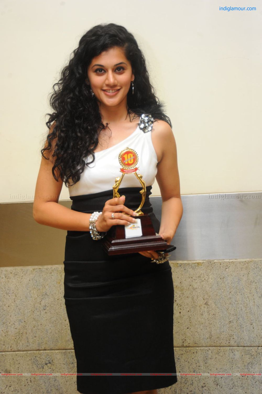 Santosham Film Awards 2012 Event hd photo
