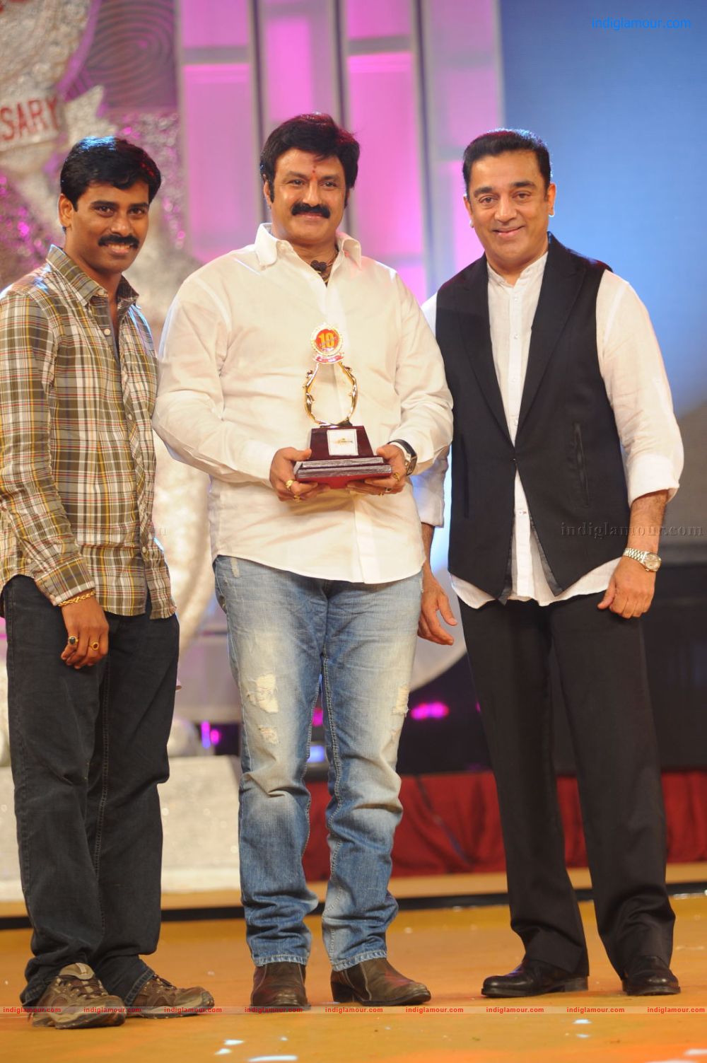 Santosham Film Awards 2012 Event hd photo