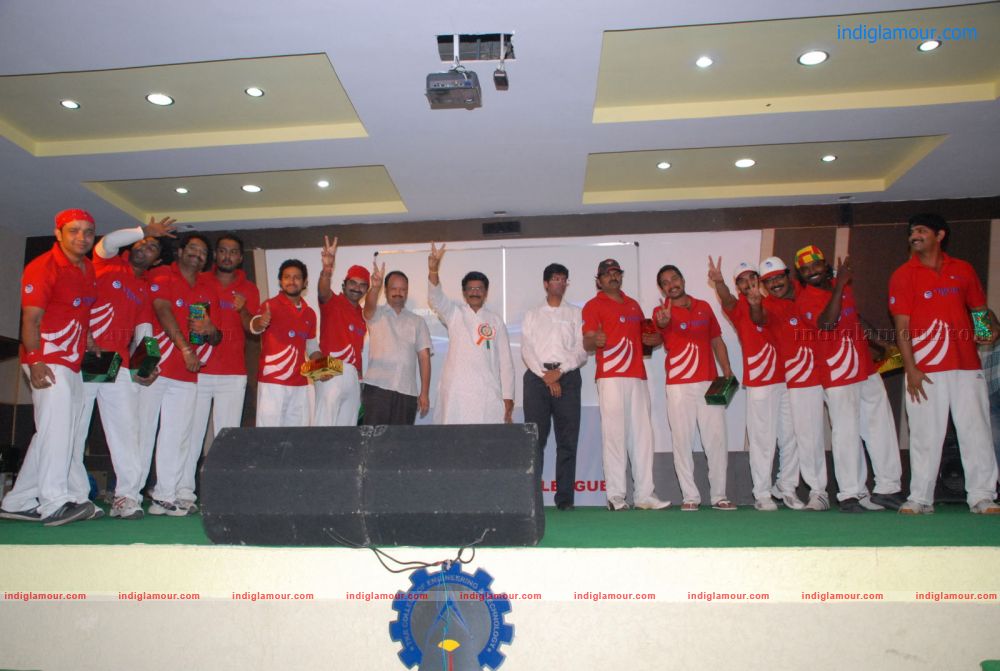 Star Cricket League 2012 Event hd photo