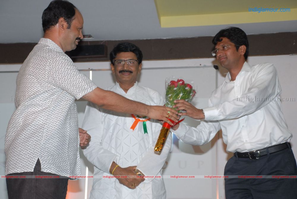 Star Cricket League 2012 Event hd photo