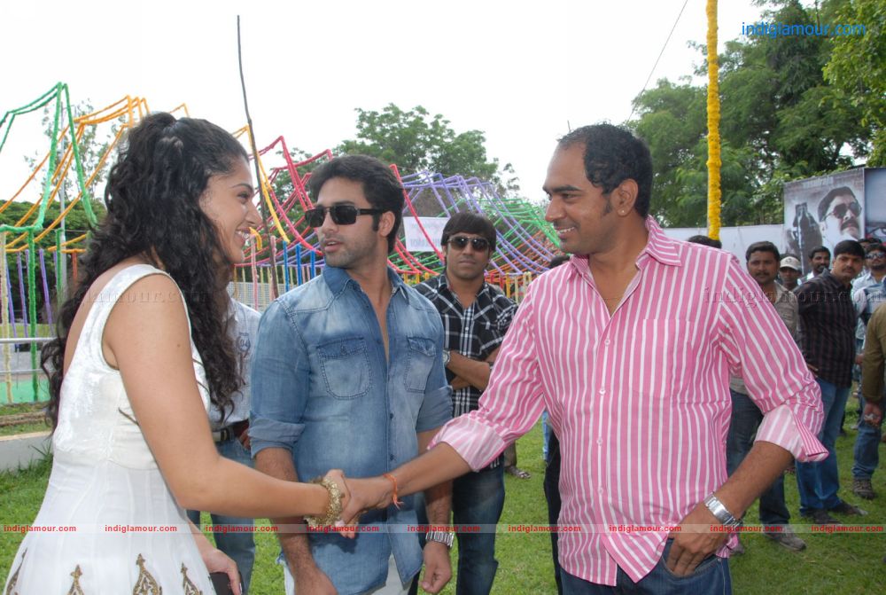 Vasool Raja movie Opening Event hd photo
