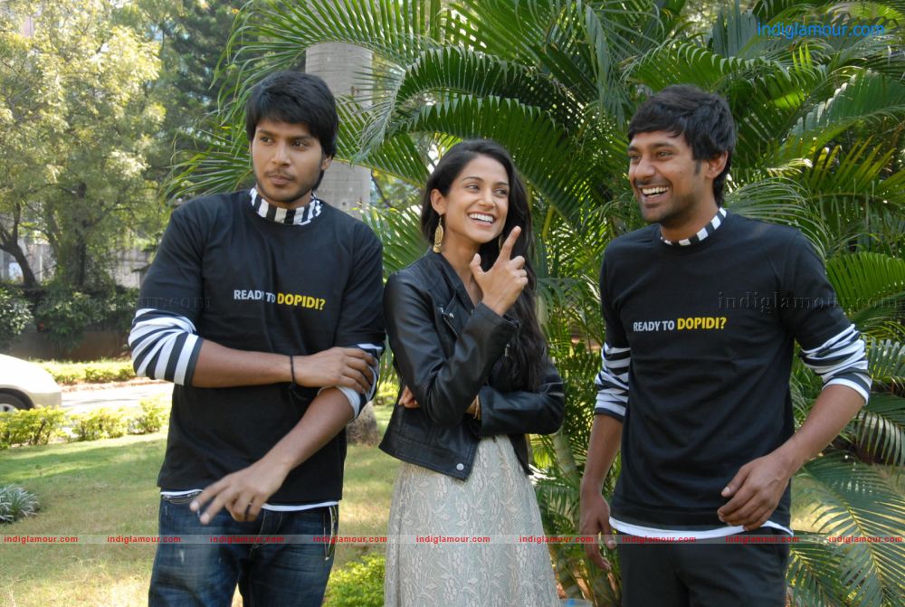 D for Dopidi logo launch Event hd photo
