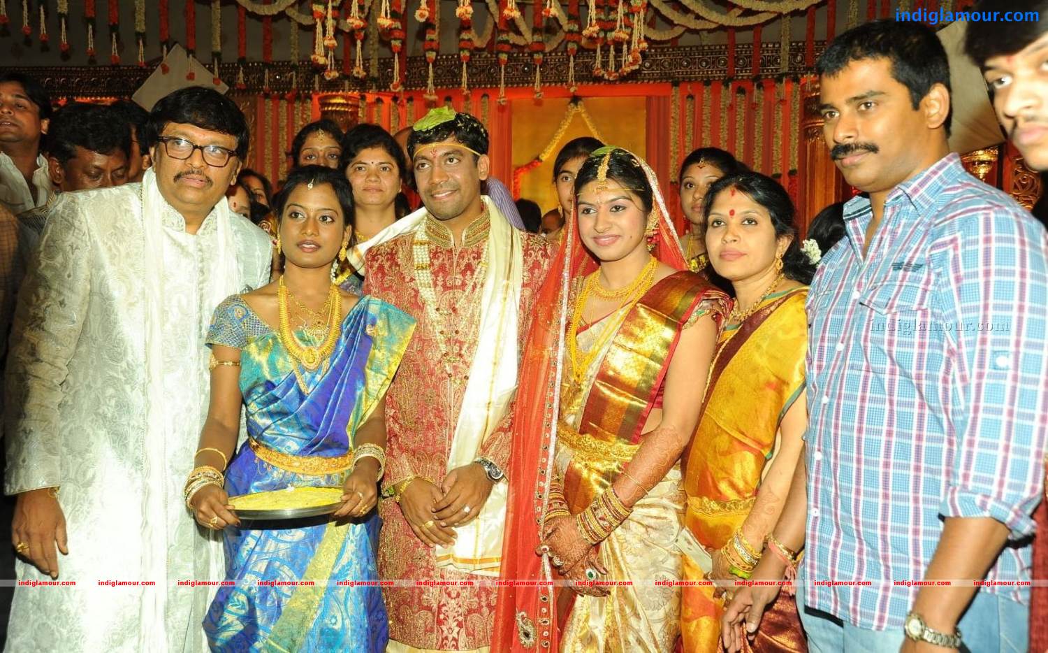 Music Director Koti Daughter Wedding Photos Event hd photo