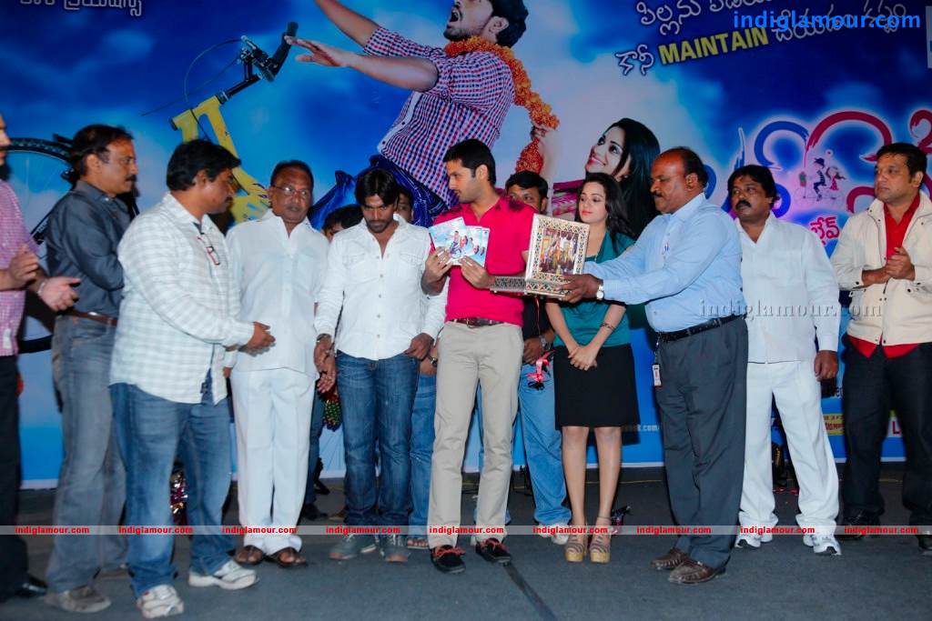 Love Cycle Movie Audio Launch Event hd photo