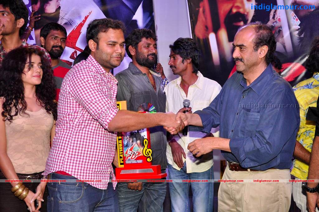 Dalam Movie Platinum Disc Function Event hd photo