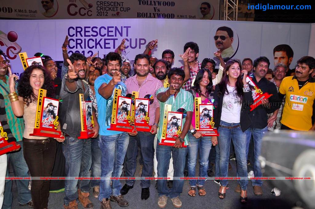 Dalam Movie Platinum Disc Function Event hd photo