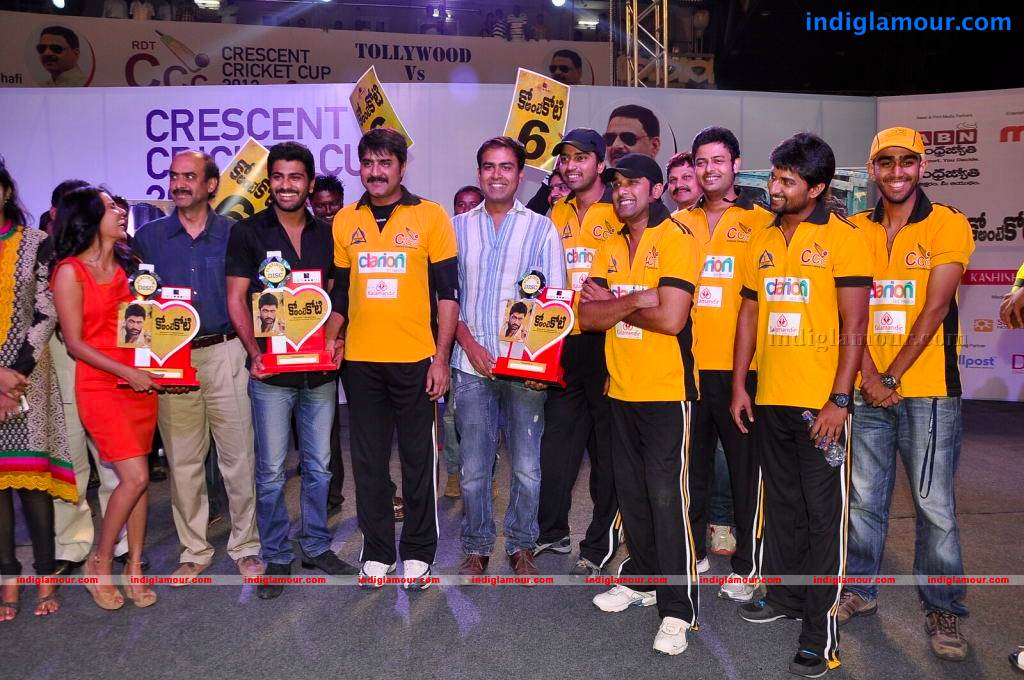 Ko Antey Koti Movie Platinum Disc Function Event hd photo